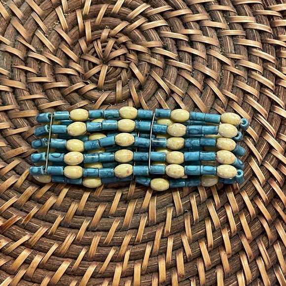 🌻2 for $15🌻 Adjustable Wooden Bracelet - Picture 2 of 4